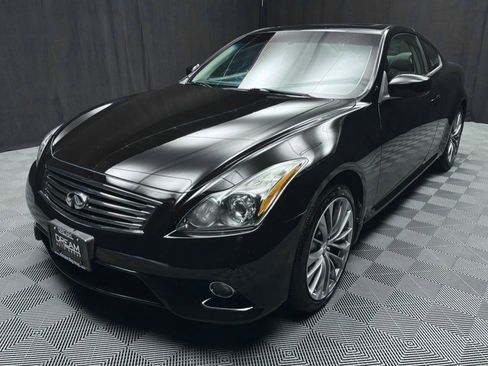 Used 2013 INFINITI G37 x Coupe w/ Premium Pkg AWD/4WD image 2