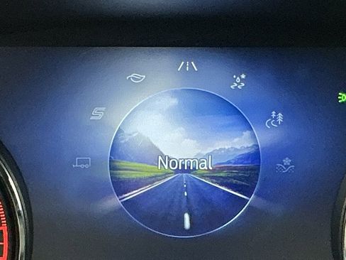 Used 2023 Ford Explorer XLT w/ Equipment Group 202A image 12