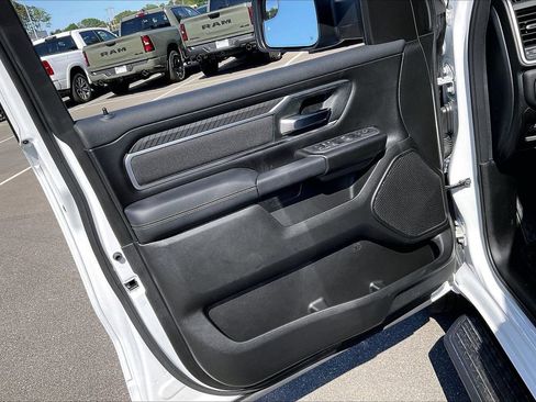 New 2026 RAM 1500 Big Horn AWD/4WD image 24