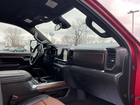 Used 2024 Chevrolet Silverado 3500 High Country image 25