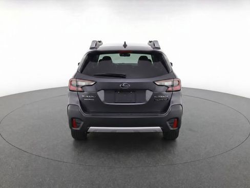 Used 2020 Subaru Outback Touring XT AWD/4WD image 4