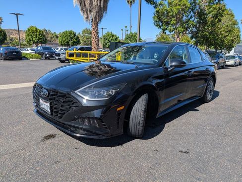Certified 2023 Hyundai Sonata SEL FWD image 4