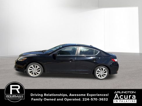 Used 2017 Acura ILX FWD image 2