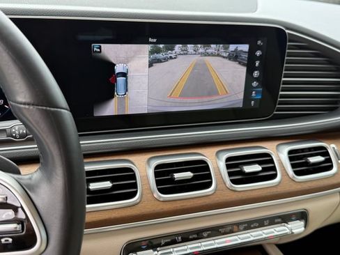 Used 2021 Mercedes-Benz GLE 350 image 18