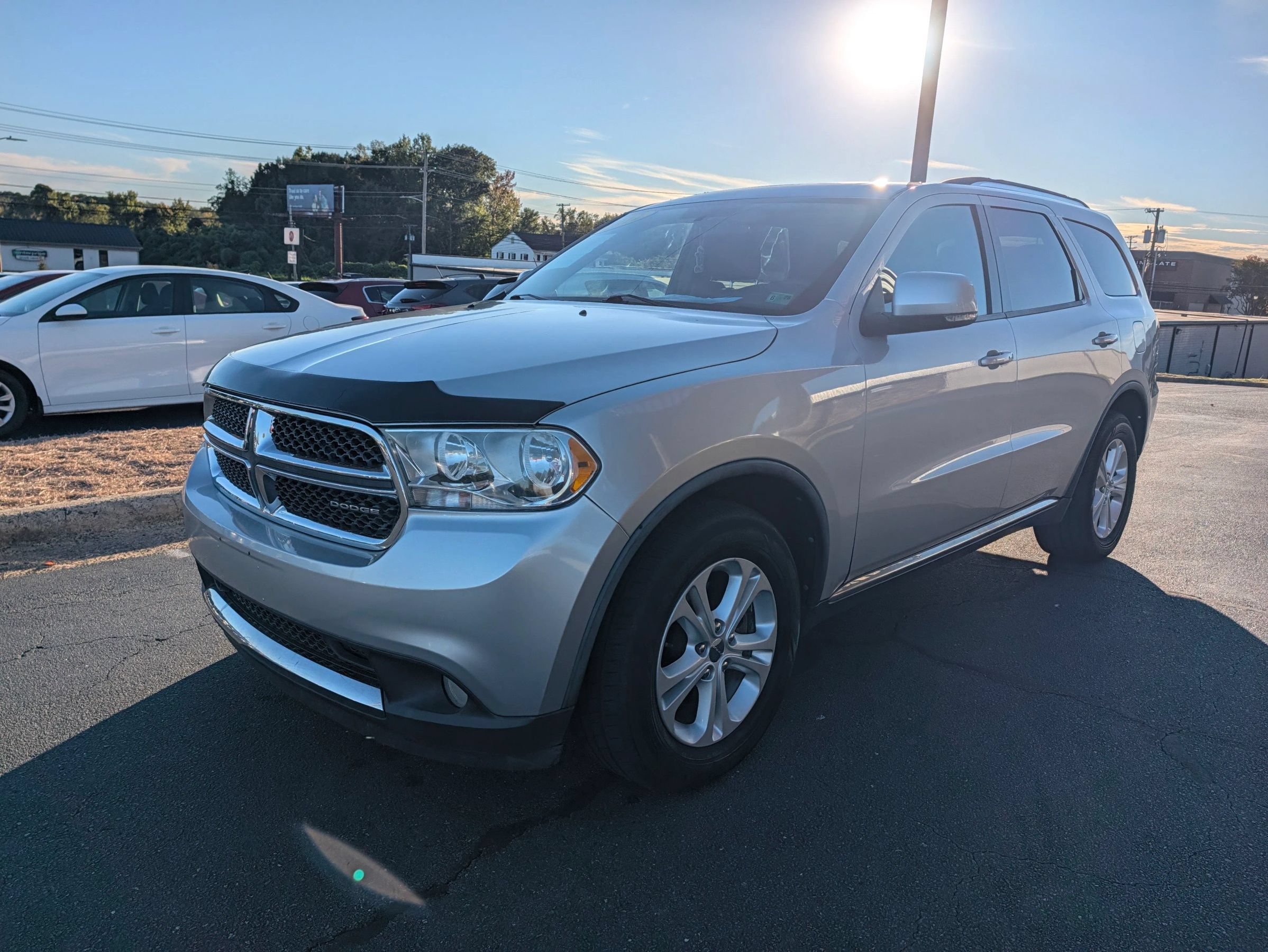 Used 2012 Dodge Durango Crew AWD/4WD image 3