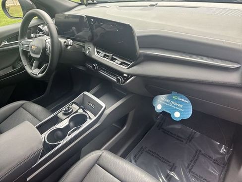 Certified 2026 Chevrolet Equinox LT w/ Convenience Package II image 31