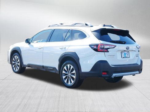 Certified 2023 Subaru Outback Touring XT image 5