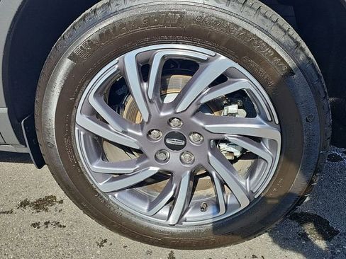 Used 2024 Lincoln Corsair AWD w/ Equipment Group 101A image 35