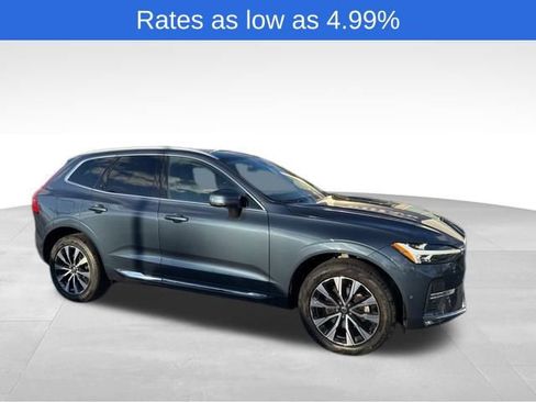 Certified 2023 Volvo XC60 B5 Plus image 1