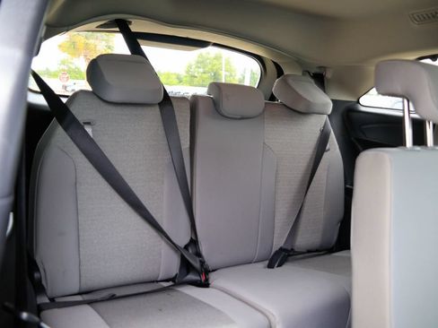 Used 2026 Toyota Sienna LE FWD image 13