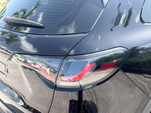 Certified 2023 Honda HR-V LX image 26