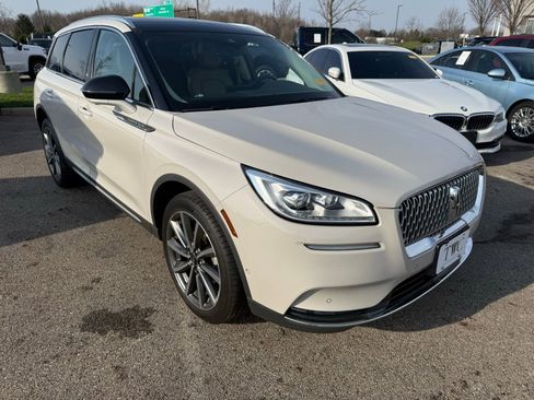 Used 2020 Lincoln Corsair Reserve w/ Equipment Group 201A image 3