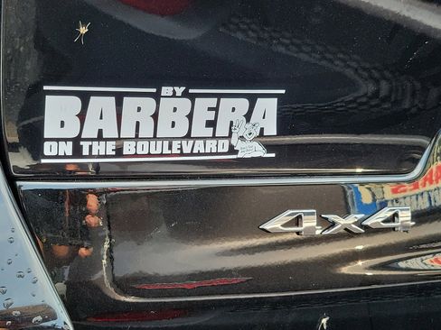 New 2023 Jeep Grand Cherokee L Laredo image 6