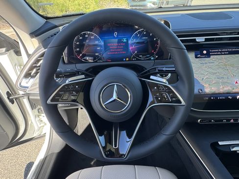New 2026 Mercedes-Benz E 350 Sedan image 20