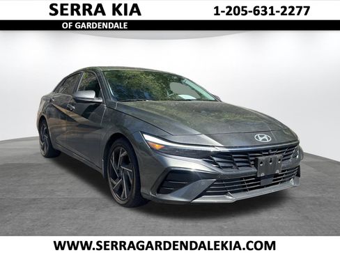 Used 2024 Hyundai Elantra Limited image 1