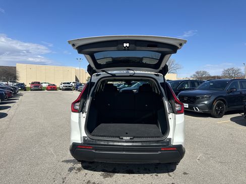 Used 2024 Honda CR-V EX image 10