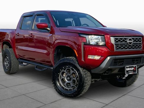 Used 2022 Nissan Frontier SV image 4