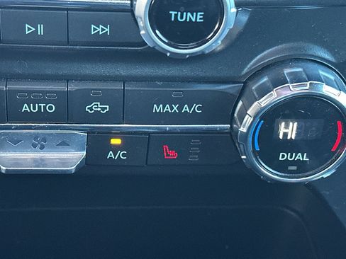 Used 2021 Ford F150 XLT w/ Equipment Group 302A High image 27