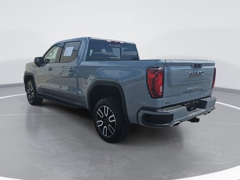 Used 2024 GMC Sierra 1500 AT4 w/ Technology Package AWD/4WD image 6