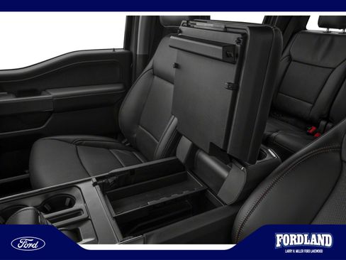 Used 2021 Ford F150 Lariat w/ Equipment Group 502A High AWD/4WD image 9