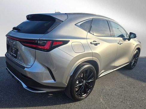 Certified 2025 Lexus NX 450h+ F Sport image 3