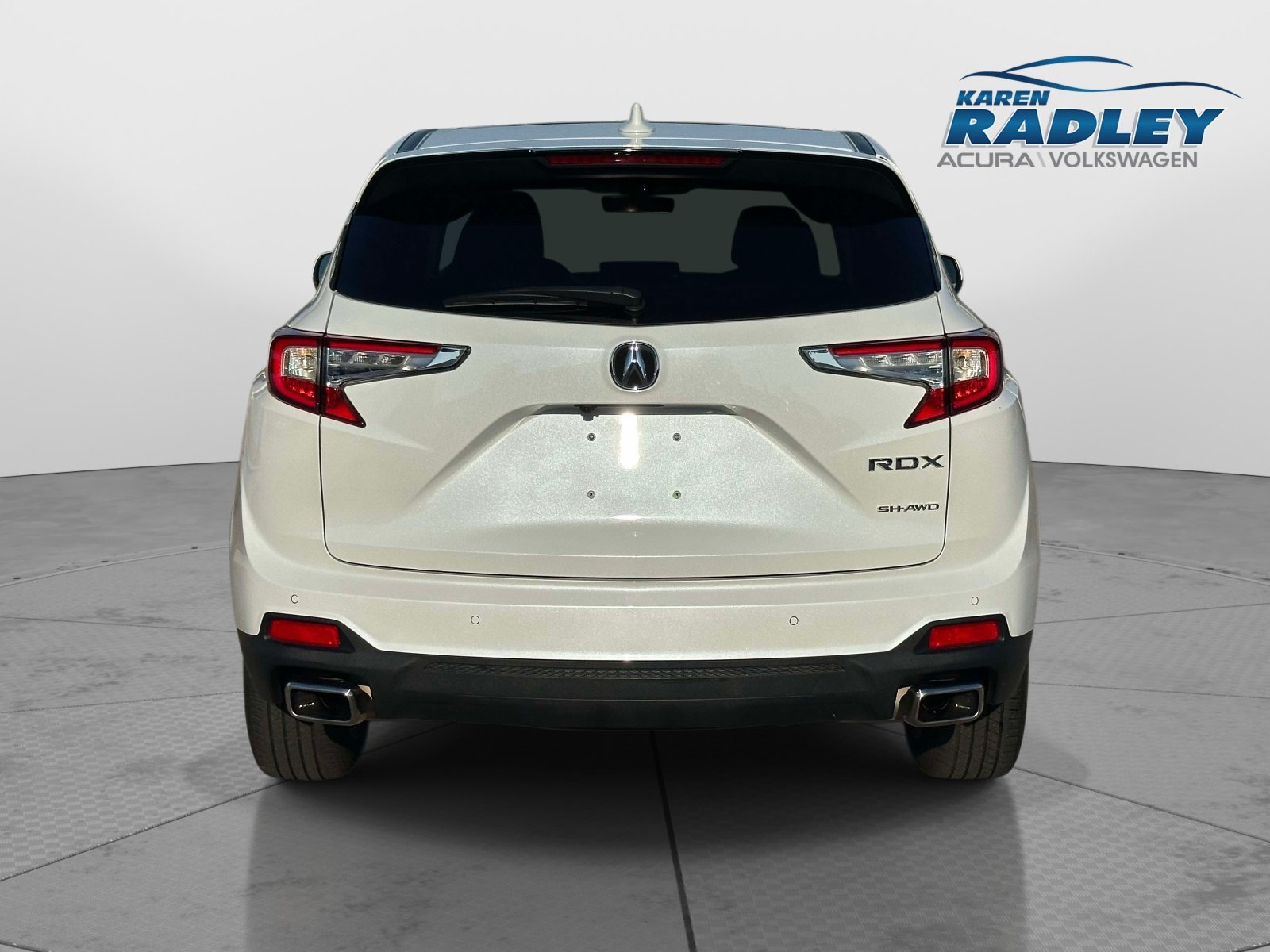 Used 2023 Acura RDX w/ Technology Package AWD/4WD image 3