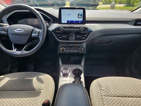 Used 2021 Ford Escape SE w/ Cold Weather Package FWD image 13