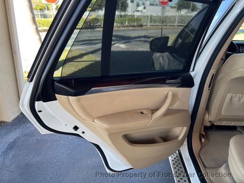 Used 2010 BMW X5 xDrive30i AWD/4WD image 29