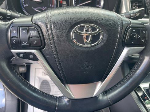 Used 2015 Toyota Highlander Limited AWD/4WD image 13