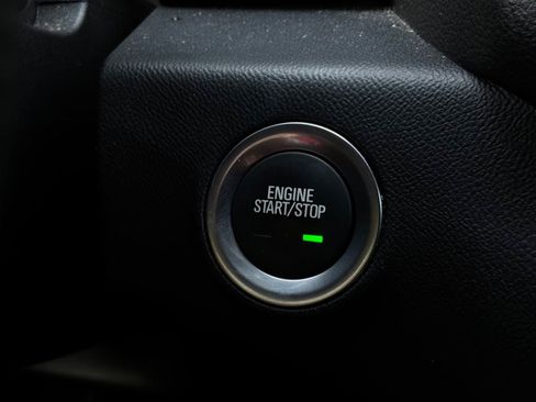 Used 2024 GMC Terrain SLE FWD image 26