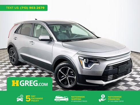Used 2026 Kia Niro LX FWD image 1