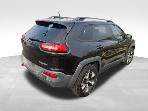 Used 2014 Jeep Cherokee Trailhawk w/ Technology Group image 5