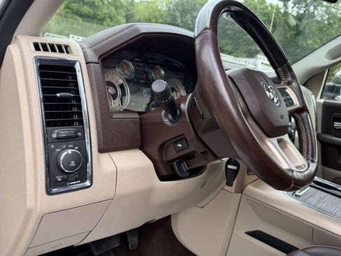 Used 2016 RAM 2500 Longhorn AWD/4WD image 13