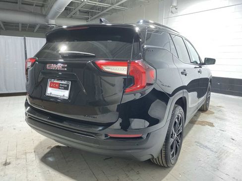Used 2022 GMC Terrain SLT w/ Infotainment Package II image 26