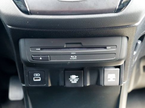 Used 2023 Honda Odyssey Elite image 52