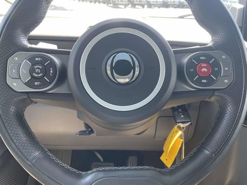 Used 2024 INEOS Grenadier AWD/4WD image 18