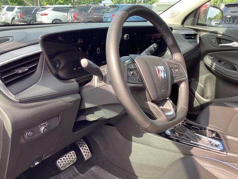 Used 2025 Buick Encore GX Sport Touring w/ Advanced Technology Package AWD/4WD image 11