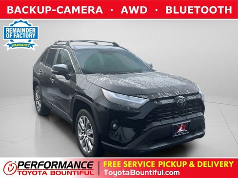 Used 2023 Toyota RAV4 XLE Premium image 1