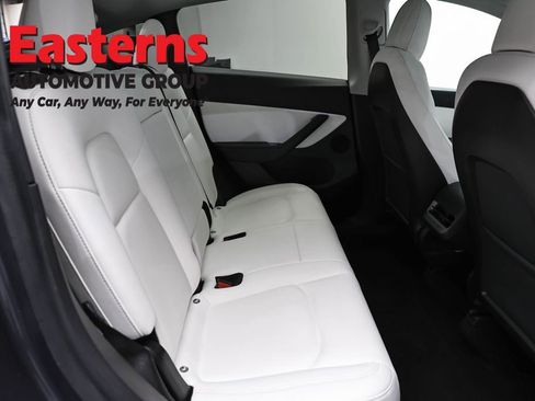 Used 2020 Tesla Model Y Long Range AWD/4WD image 16