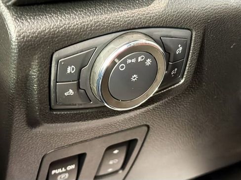 Used 2020 Ford F150 Lariat w/ Equipment Group 502A Luxury image 10