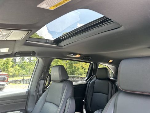 Used 2025 Honda Odyssey Sport-L image 19