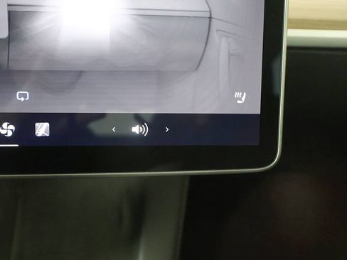 Used 2023 Tesla Model 3 Long Range AWD/4WD image 45