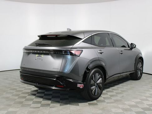 Used 2024 Nissan Ariya FWD image 38