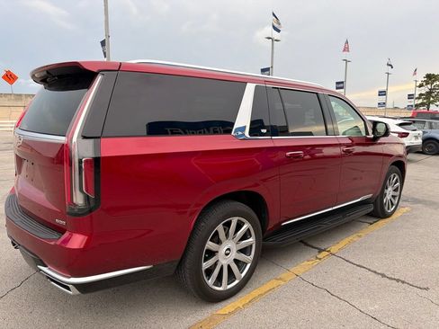 Used 2024 Cadillac Escalade ESV Premium Luxury Platinum w/ Heavy-Duty Trailer Package AWD/4WD image 2