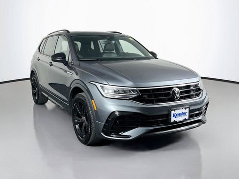 Used 2024 Volkswagen Tiguan SE R-Line AWD/4WD image 8
