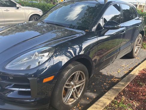 Used 2019 Porsche Macan AWD/4WD image 1