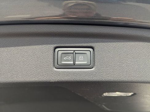 Used 2022 Audi S5 Prestige w/ Prestige Package image 9