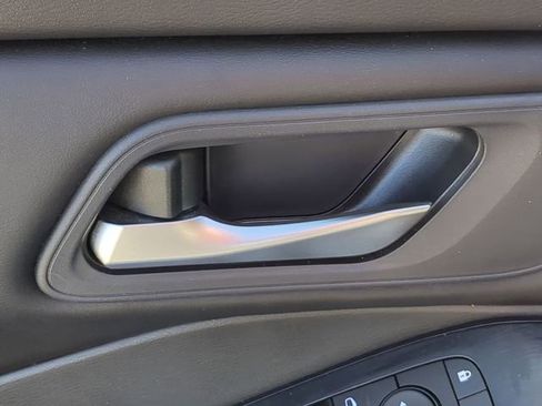 Used 2024 Nissan Rogue SV image 20