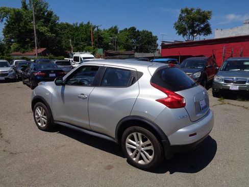 Used 2014 Nissan Juke S AWD/4WD image 5