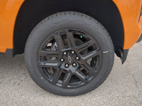 Certified 2025 Chevrolet Colorado Z71 w/ Z71 Convenience Package 2 image 11